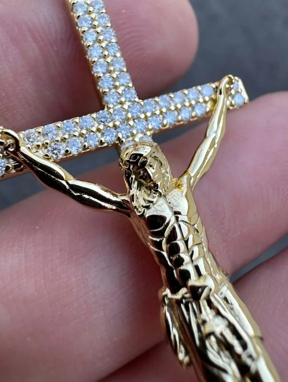 Iced Out 3D Jesus On Cross Moissanite Pendant - 14k Gold Vermeil/ 925 Silver NEW